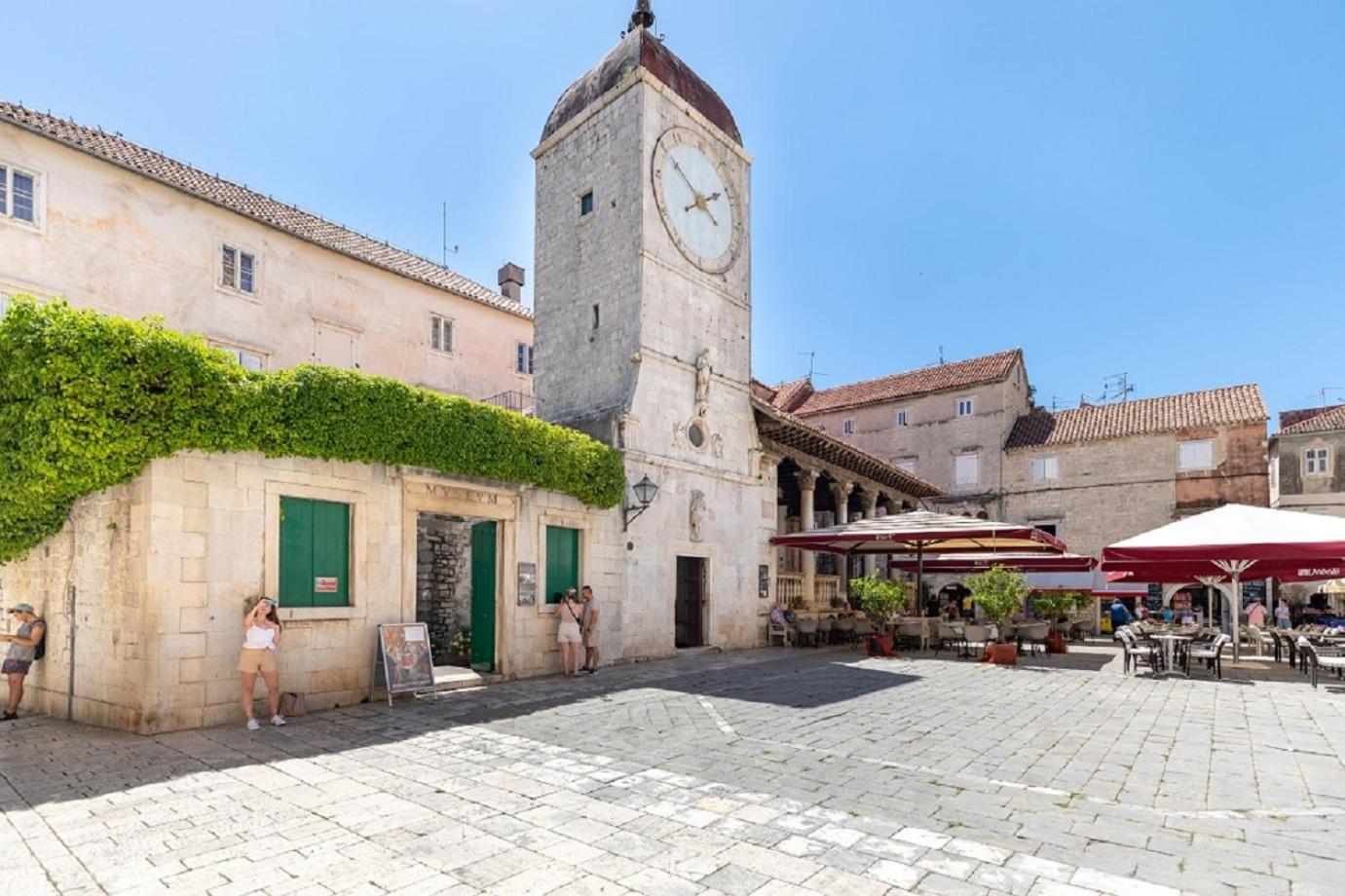 Ferienwohnung Agava Lux Trogir Exterior foto